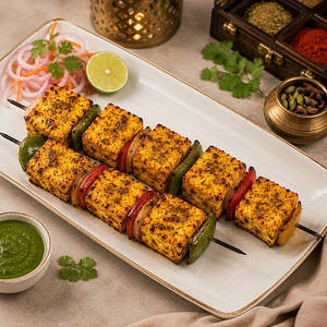Achari Paneer Tikka