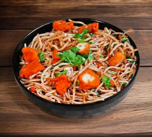 Chicken hakka noodles
