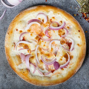 8" Creamy Onion Pizza