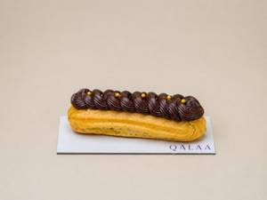 Chocolate Ganache Eclair (Per Piece)
