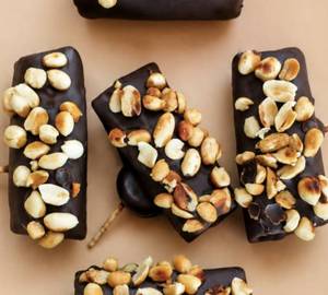 Roasted Peanut Chocolate Pan