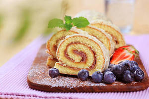 Milky Roll cake
