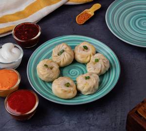 Veg Steamed Momos [ 6.Pieces]