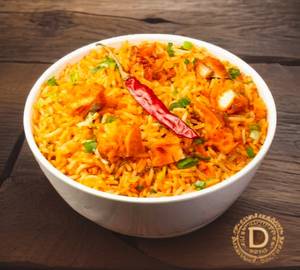 Schezwan Chicken Fried Rice