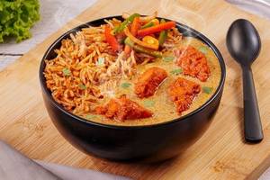 Creamy Chicken Tikka Lite Rice Bowl.