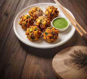 Veg pakora (6 pcs)
