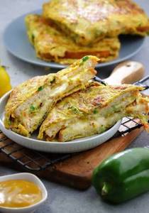 Cheesy bread omelette
