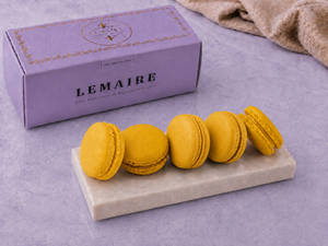 Mango Macarons Pack Of 5 (Eggless)
