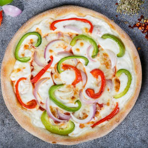 8" Creamy Onion & Capsicum Pizza