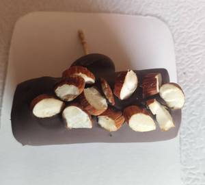 Roasted Almond Chocolate Pan