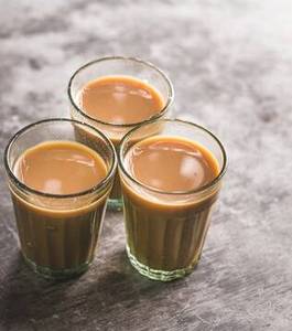 Masala Elaichi Adrak Tea