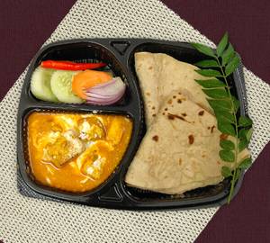 Roti 2 Pcs With Paneer Masala 4 Pcs Thali
