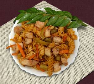 Chicken Pasta ( 750 Ml )