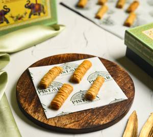 Finger Baklava [8 Pieces]