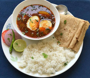 Egg Thali (egg Curry 2pcs. Egg Lapeta, Rice, 2 Roti, Gulab Jamun)