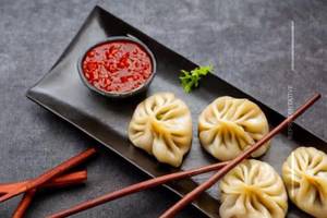Paneer Cheese Momos Steamed