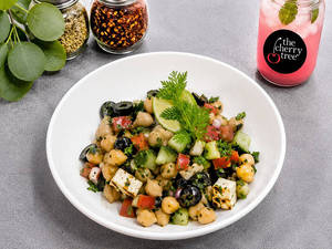 Mediterranean Chickpean Salad