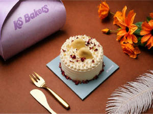 Eggless Rasmalai Cake  500 Gms