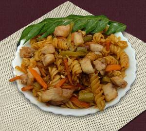 Chicken Pasta Half ( 500 Ml )