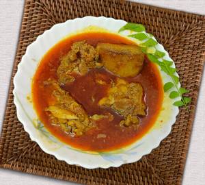 Chicken Curry 4 Pcs