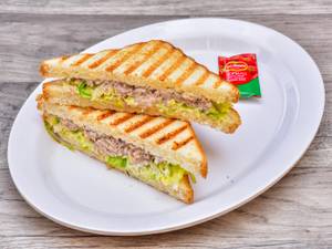 Simple Chicken Club Sandwich.