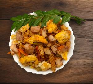 Egg Chicken Pasta Half ( 750 Ml )