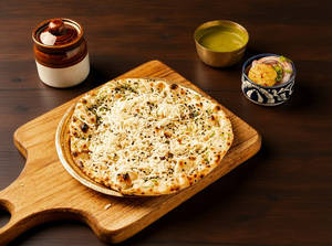 Cheese Naan (butter)