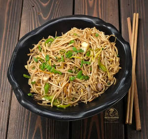 Veg Cantonese Noodles