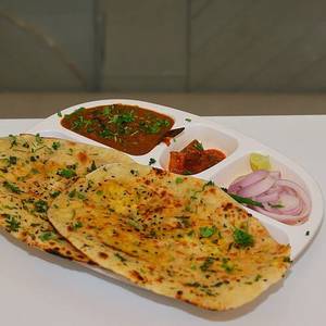 Chole Kulcha