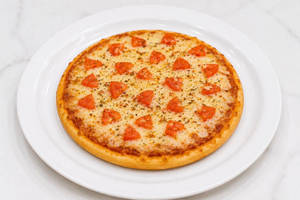 Deluxe Tomato Pizza