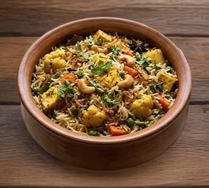Veg Biryani [Serves 4]