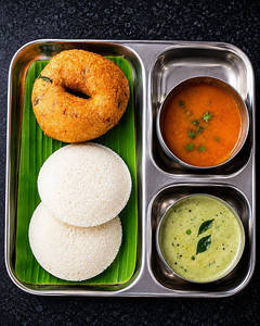 Idli Vada