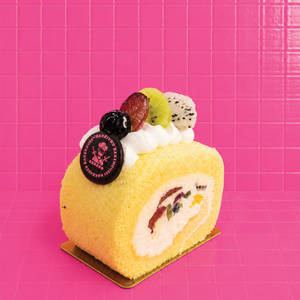 Fresh Fruit Roll Cake