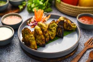 Banjara Momo