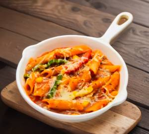 Chicken Pasta In Red Sauce  [ 750 Ml]