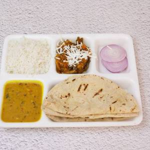 Delux Thali