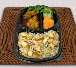 Paneer Fried Rice With Chicken Gravy And 1 Pcs Aloo Thali