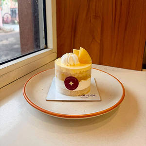 Pineapple Mini Cake (100 Grams)