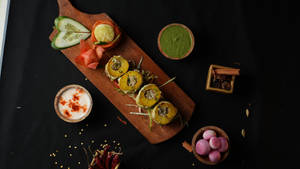 Aloo Nazakat