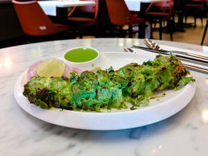 Hariyali Paneer Tikka (6 Pcs)
