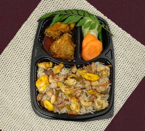 Egg Chicken Fried Rice With Chicken Curry 1 Pcs Thali