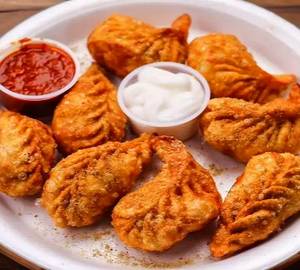 Veg Fried Momos(6 pec)