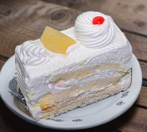 Pineapple Pastry [100 G]