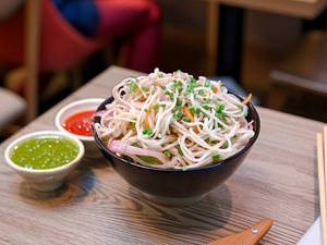 Veg Hakka Noodles