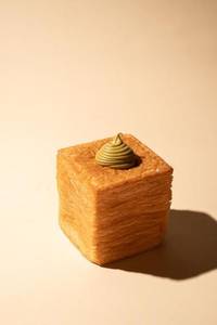 Sourdough Cubo Croissant - Pistachio Praline