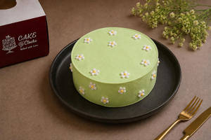 Daisy Delight Cake