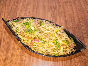Egg Chilli Garlic Noodles