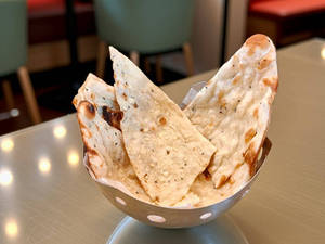 Butter Garlic Naan