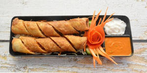 Veg Roll[2 pcs]