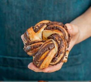 Chocolate Hazelnut Bobka